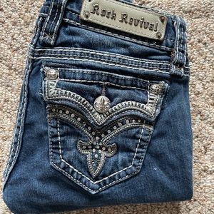 Ladies Rock Revival Jeans Size 25 Darcy Skinny Denim￼ Bling Dark Wash